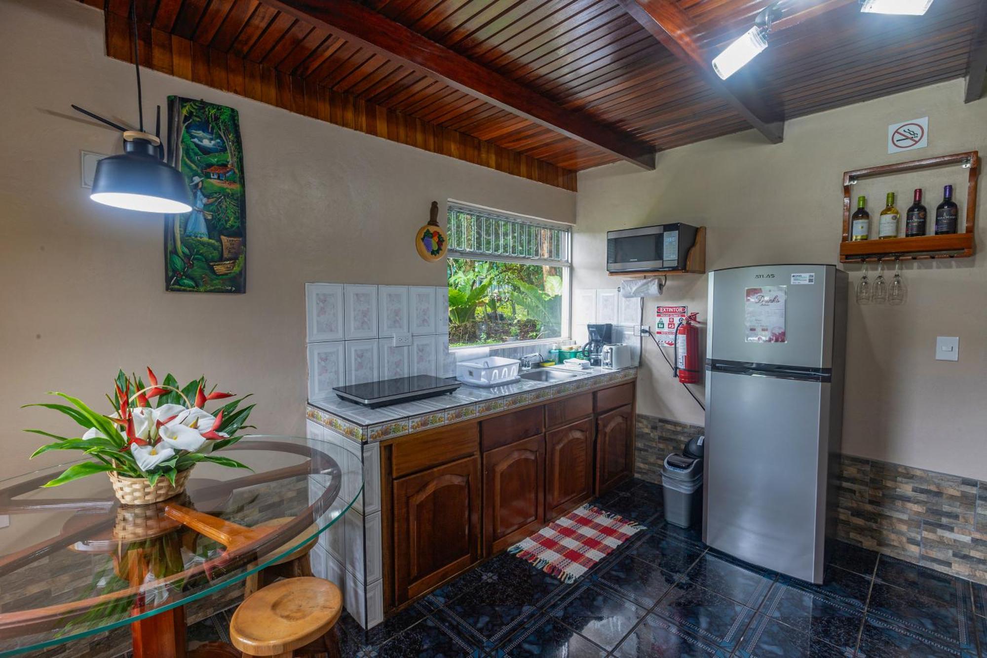Cabanas Valle Campanas - Monteverde, Costa Rica Екстер'єр фото