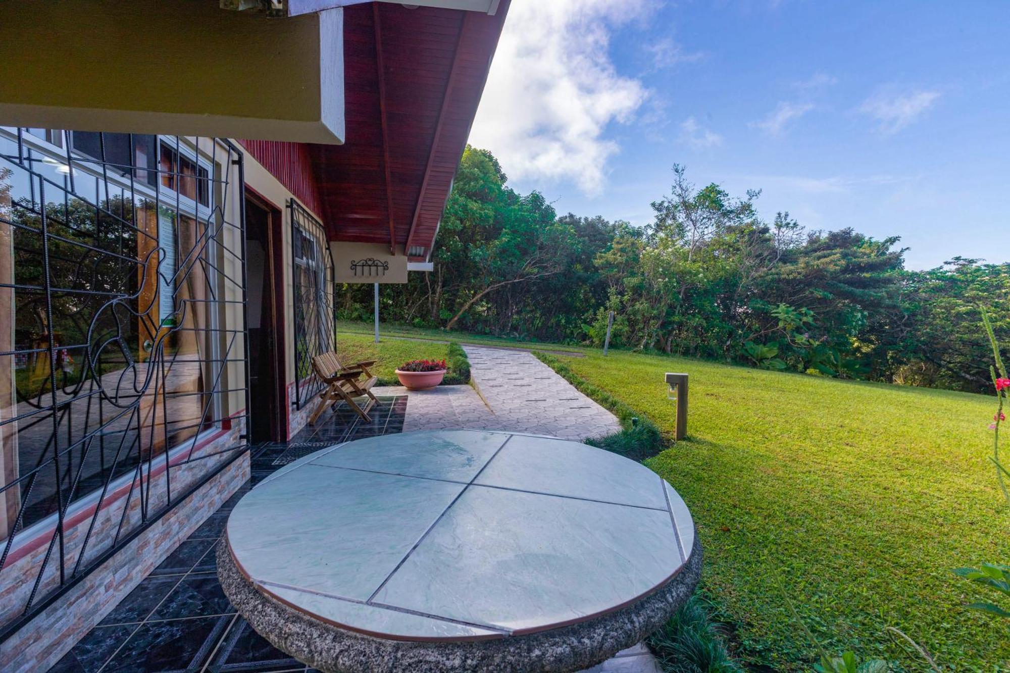 Cabanas Valle Campanas - Monteverde, Costa Rica Екстер'єр фото